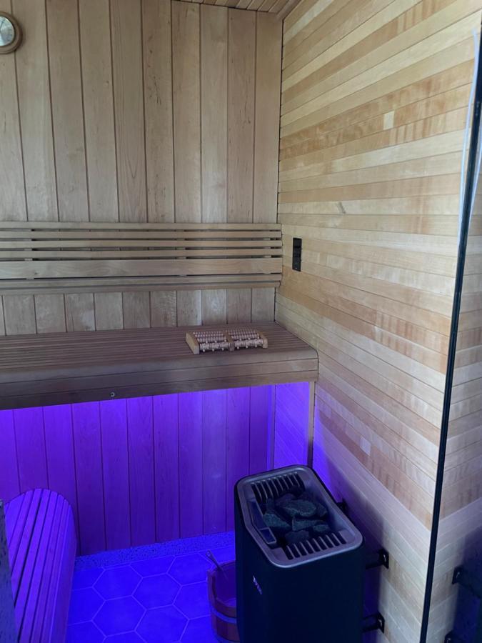 Above And Beyond - Luxe Suite Met Sauna En Stoomdouche Zaandam Zewnętrze zdjęcie