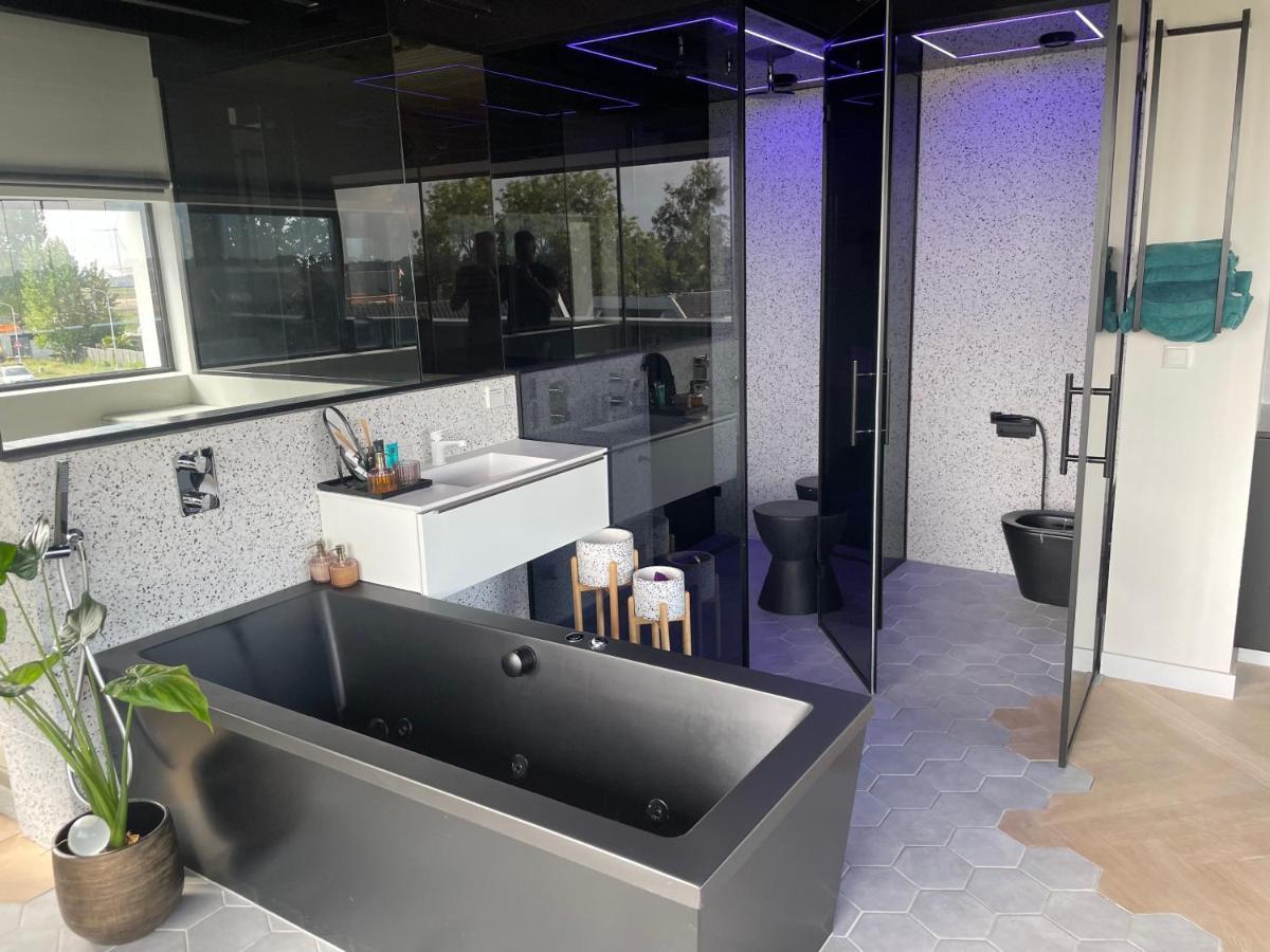 Above And Beyond - Luxe Suite Met Sauna En Stoomdouche Zaandam Zewnętrze zdjęcie